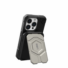 UAG Magnetic Wallet with Kickstand for MagSafe Black/Titanium